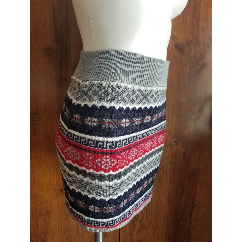 Sweater Project Knit Nordic Mini Skirt - Picture 2 of 6